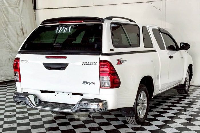 REVO 2WD 2022 2.4 ENTRY MT SMART CAB WHITE 6487 full