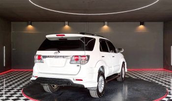 TOYOTA 2WD 2012 2.7V AT FORTUNER WHITE  738 full