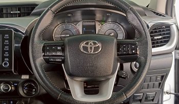 REVO 4WD 2021 2.8G AT DOUBLE CAB SILVER  7418 full