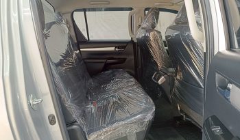 REVO 4WD 2021 2.8G AT DOUBLE CAB SILVER  7418 full