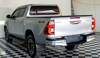 REVO 4WD 2021 2.8G AT DOUBLE CAB SILVER  7418 full