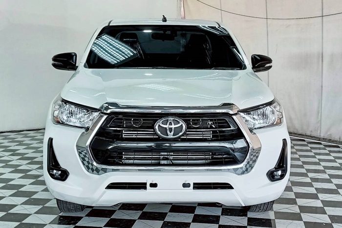 REVO 2WD 2023 2.4 ENTRY AT SMART CAB WHITE 7608 full