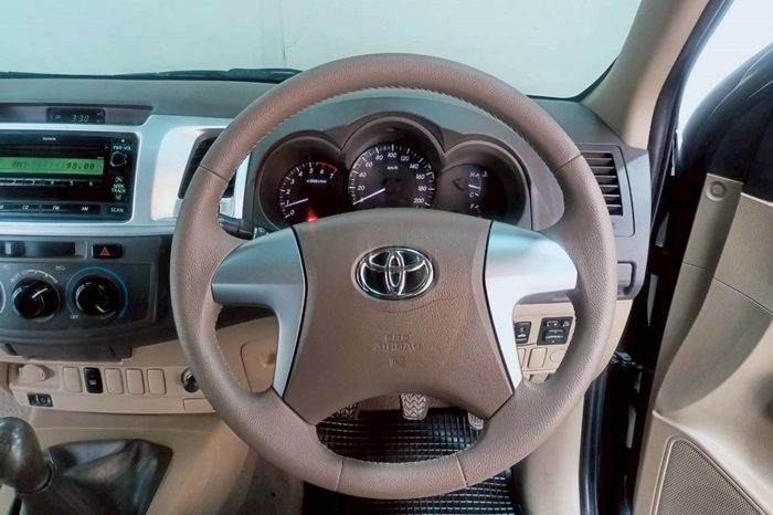 VIGO 2WD 2012 2.7J MT DOUBLE CAB BLACK  7627 full