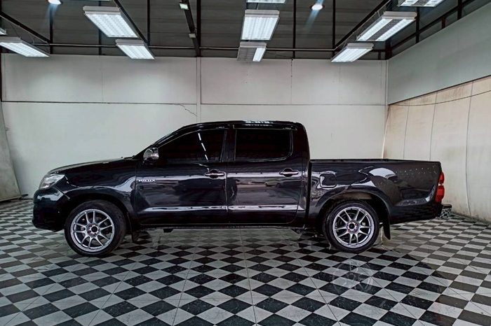 VIGO 2WD 2012 2.7J MT DOUBLE CAB BLACK  7627 full