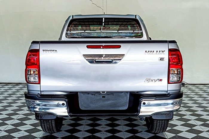 REVO PRE 2017 2.4E AT SMART CAB SILVER  7893 full