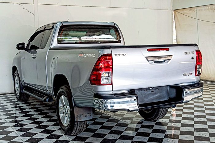 REVO PRE 2017 2.4E AT SMART CAB SILVER  7893 full