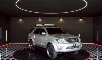 TOYOTA 4WD 2007 2.7V AT FORTUNER SILVER  8086 full