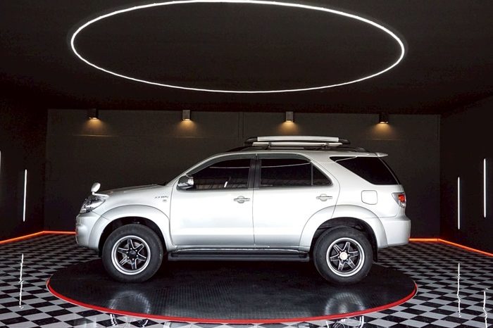 TOYOTA 4WD 2007 2.7V AT FORTUNER SILVER  8086 full