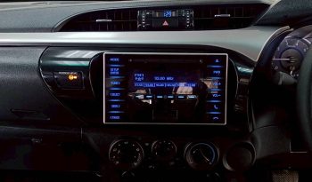 REVO PRE 2017 2.4E AT SMART CAB SILVER  8414 full