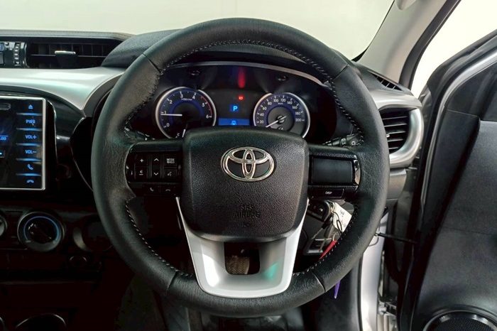 REVO PRE 2017 2.4E AT SMART CAB SILVER  8414 full