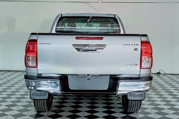 REVO PRE 2017 2.4E AT SMART CAB SILVER  8414 full