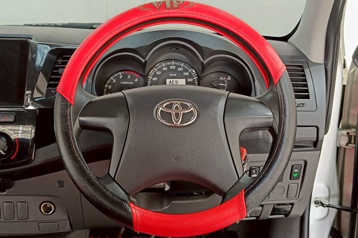 VIGO 2WD 2013 2.5G MT SMART CAB SILVER  9430 full