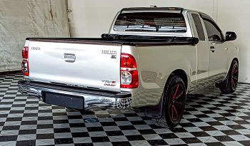 VIGO 2WD 2013 2.5G MT SMART CAB SILVER  9430 full