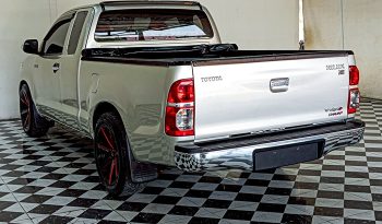 VIGO 2WD 2013 2.5G MT SMART CAB SILVER  9430 full