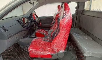 VIGO 2WD 2013 2.5G MT SMART CAB SILVER  9430 full