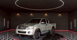 VIGO 2WD 2013 2.5G MT SMART CAB SILVER  9430