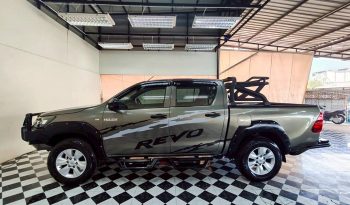 REVO 2WD 2020 2.4 MID AT DOUBLE CAB BRONZE  9638 full