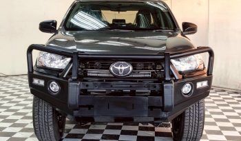 REVO 2WD 2020 2.4 MID AT DOUBLE CAB BRONZE  9638 full