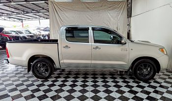VIGO 2WD 2006 3.0G AT DOUBLE CAB SILVER  9723 full