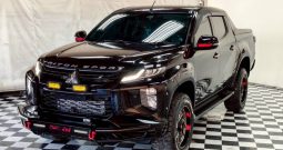 MITSUBISHI 4WD 2022 2.5 AT DOUBLE CAB BLACK  446