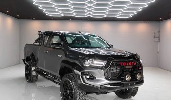 REVO 4WD 2016 2.4J AT SMART CAB DARK GREY  4540 full