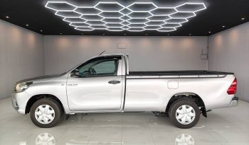 REVO 2WD 2016 2.4J MT STANDARD SILVER  5320 full