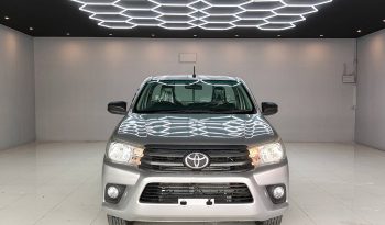 REVO 2WD 2016 2.4J MT STANDARD SILVER  5320 full