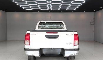 REVO 2WD 2022 2.4 ENTRY MT SMART CAB WHITE  7730 full