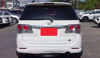 TOYOTA 2WD 2012 2.7V AT FORTUNER WHITE  5688 full