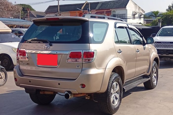 TOYOTA 4WD 2005 2.7V AT FORTUNER BROWN  9339 full