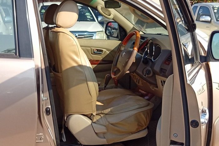 TOYOTA 4WD 2005 2.7V AT FORTUNER BROWN  9339 full