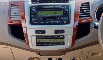 TOYOTA 4WD 2005 2.7V AT FORTUNER BROWN  9339 full