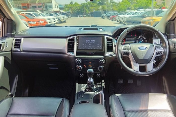 FORD 2WD 2022 2.2 AT DOUBLE CAB BLACK  8437 full