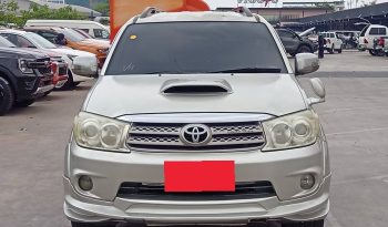 TOYOTA 4WD 2010 3.0V AT FORTUNER SILVER  6765 full