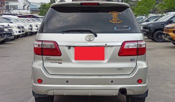 TOYOTA 4WD 2010 3.0V AT FORTUNER SILVER  6765 full