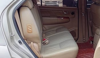 TOYOTA 4WD 2010 3.0V AT FORTUNER SILVER  6765 full