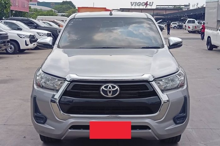 REVO 2WD 2021 2.4 MID MT DOUBLE CAB SILVER  7613 full