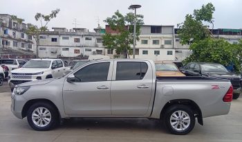 REVO 2WD 2021 2.4 MID MT DOUBLE CAB SILVER  7613 full