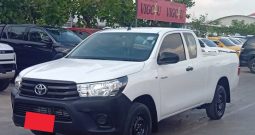 REVO 2WD 2016 2.4J MT SMART CAB WHITE  4540