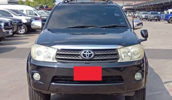 TOYOTA 2WD 2011 2.7V AT FORTUNER BLACK  2089 full