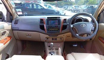 TOYOTA 2WD 2011 2.7V AT FORTUNER BLACK  2089 full