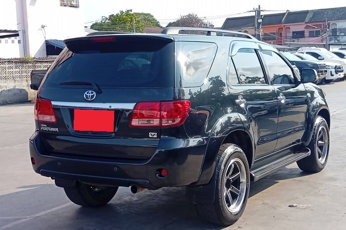 TOYOTA 4WD 2005 2.7V AT FORTUNER BLACK  4390 full