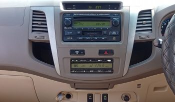 TOYOTA 4WD 2005 2.7V AT FORTUNER BLACK  4390 full