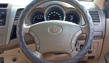 TOYOTA 4WD 2005 2.7V AT FORTUNER BLACK  4390 full