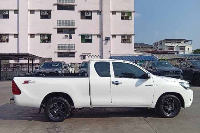 REVO 2WD 2016 2.4J MT SMART CAB WHITE  876 full