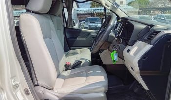 TOYOTA 2020 2WD 2.8 MT COMMUTER SILVER  1377 full