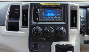 TOYOTA 2020 2WD 2.8 MT COMMUTER SILVER  1377 full