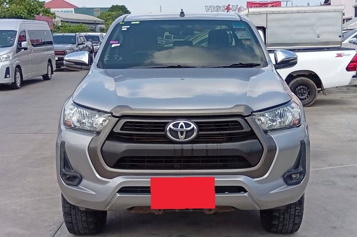 REVO PRE 2021 2.4 ENTRY AT DOUBLE CAB SILVER  9433 full