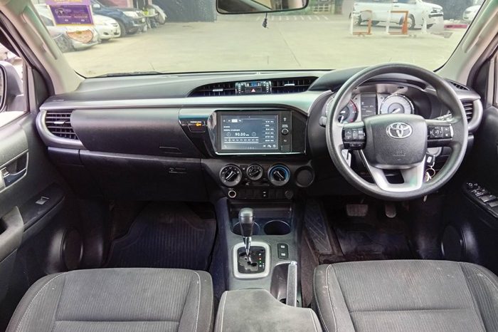 REVO PRE 2021 2.4 ENTRY AT DOUBLE CAB SILVER  9433 full