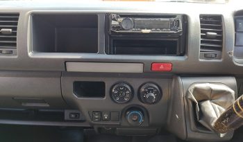 TOYOTA 2WD 2019 2.7 MT COMMUTER WHITE  4922 full